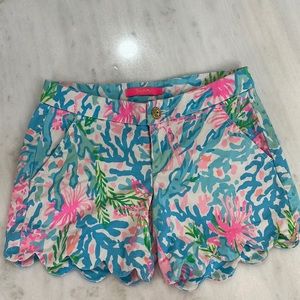 Lilly Pulitzer buttercup short